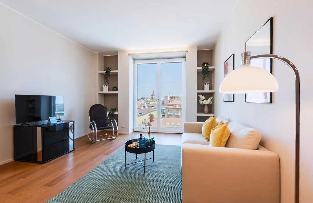 Sweett - Luxury Velasca-1