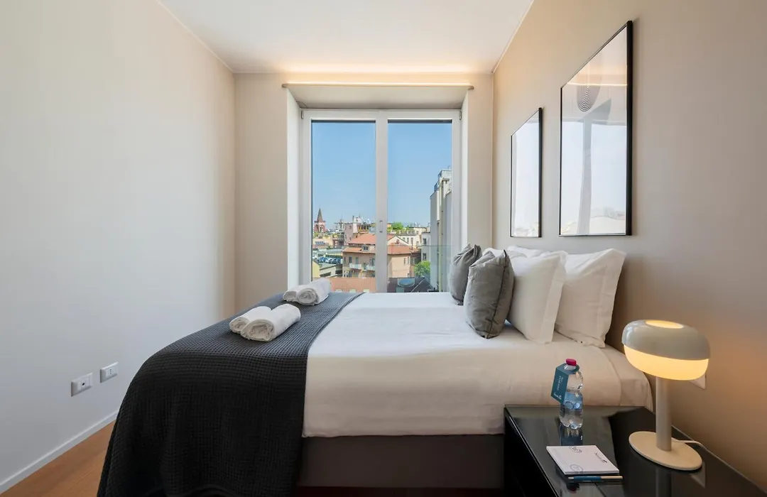 Sweett - Luxury Velasca-1